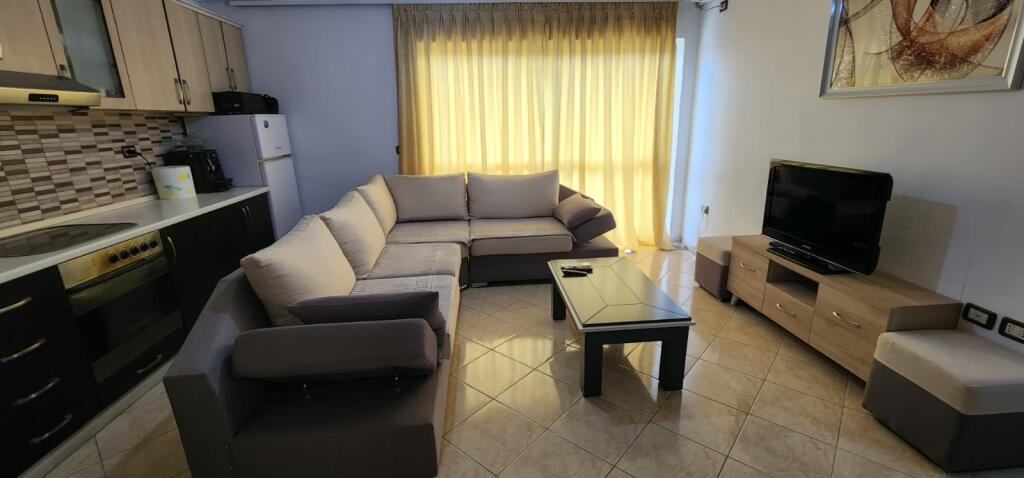 APARTAMENT 2+1 ME QIRA, DON BOSKO 