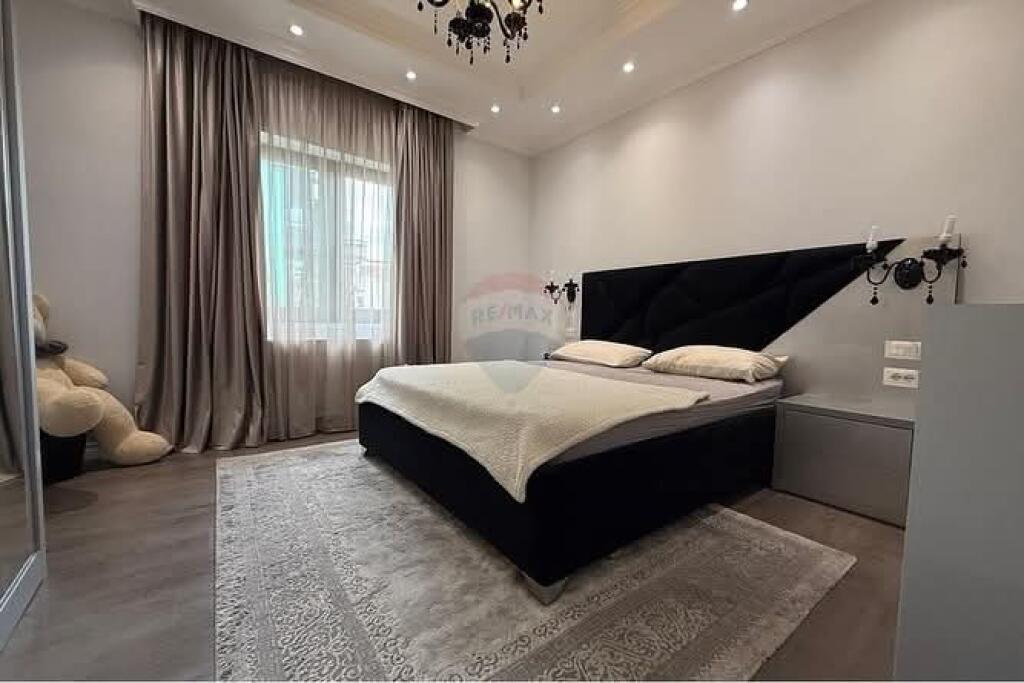 2+1 apartment for rent near Air Albania.