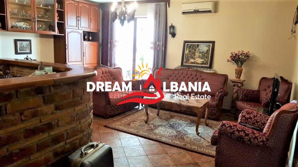 Appartamento 2+1+2 in affitto presso il Mercato Nuovo a Tirana (ID 42214287)