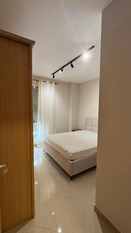 2+1, furnished with parking, Dry Lake, 650 euros