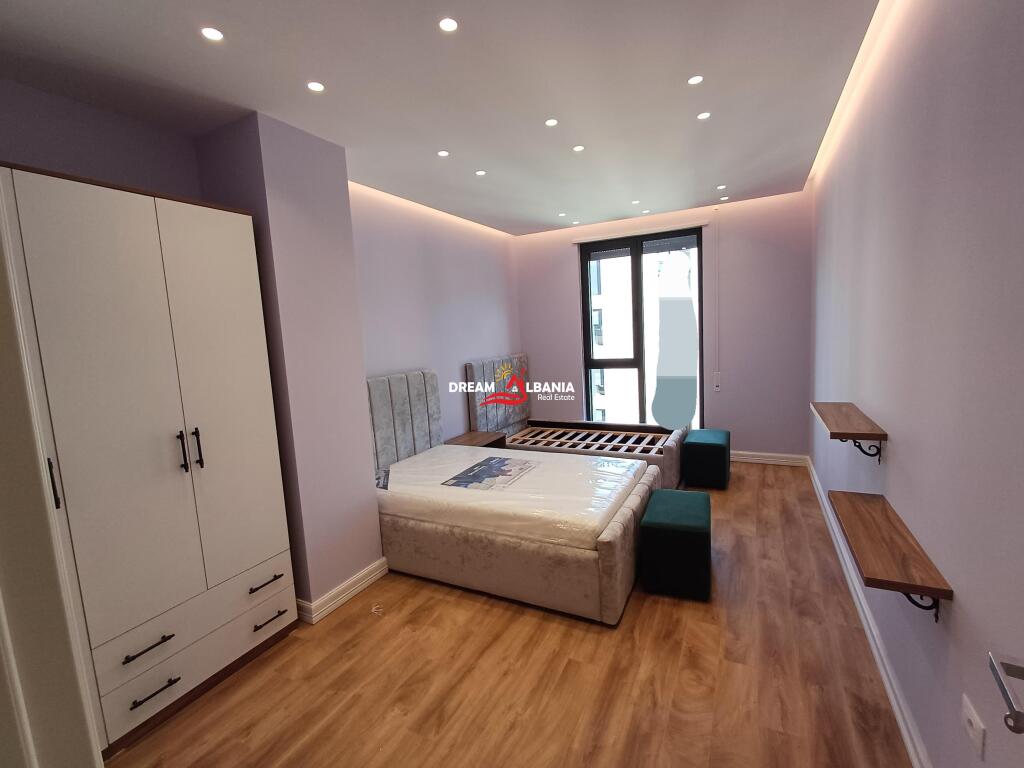Apartments for rent 3+1 +2 bathrooms +2 balconies in Porcelan, at the Erli Residence in Tirana (ID 4231429)