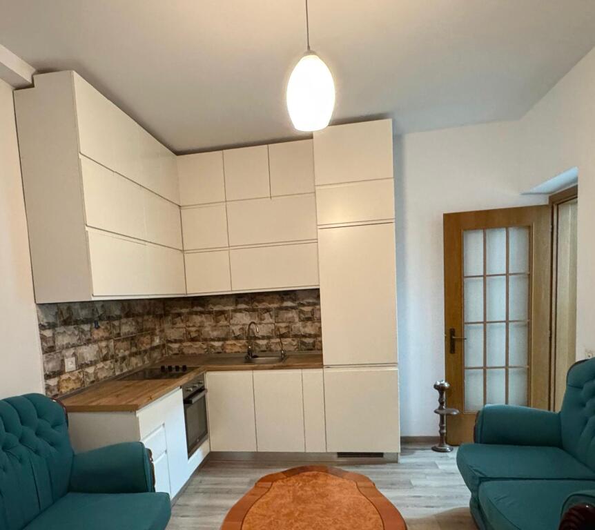 1+1 apartment for rent on Elbasanit Street