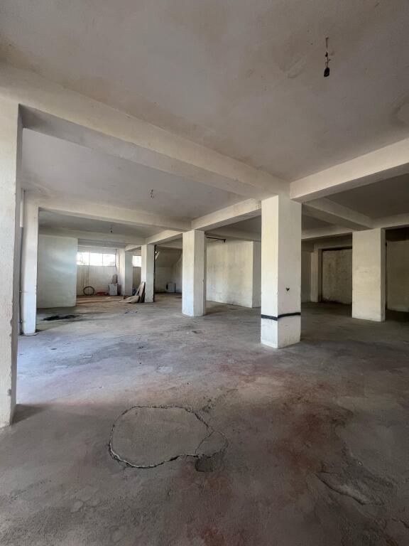 FRESH SPACE FOR RENT