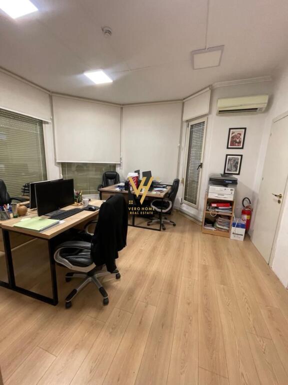 JEPET VILE TRE KATESHE ME QERA TE RRETHRROTULLIMI NE SAUK 3.000 EURO