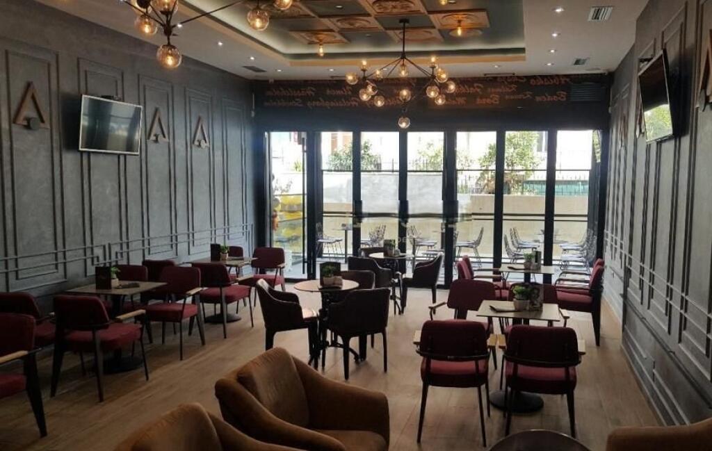 Affittasi locale pronto per l'uso arredato in modo moderno – Unità Amministrativa Nr. 12, Fresk