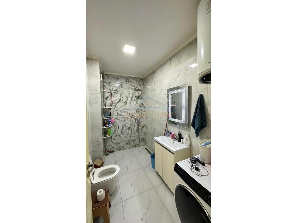 Qera, Apartament 2+1, Fresk, Tiranë