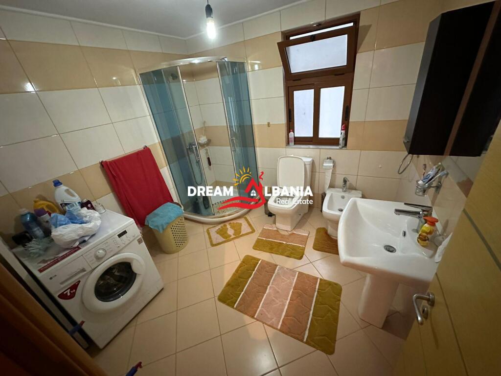 Appartamento 2+1 in affitto nella zona di Kodra e Diellit, via Rrapo Hekali a Tirana (ID 4221593)