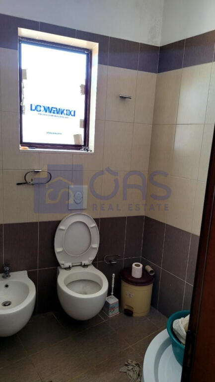 A 1+1 apartment is for rent in Sauk.