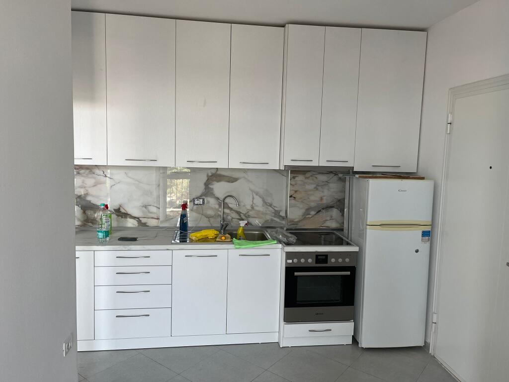1+1 apartment for rent QSUT