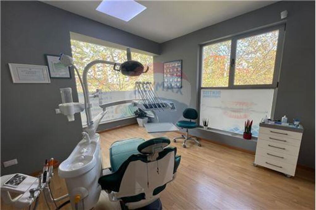 FULLY EQUIPPED DENTAL CLINIC FOR RENT!