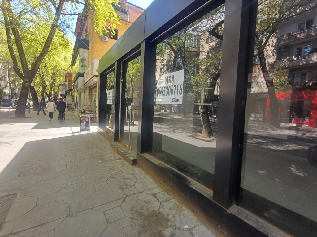 STORE FOR RENT MYSLYM SHYRI
