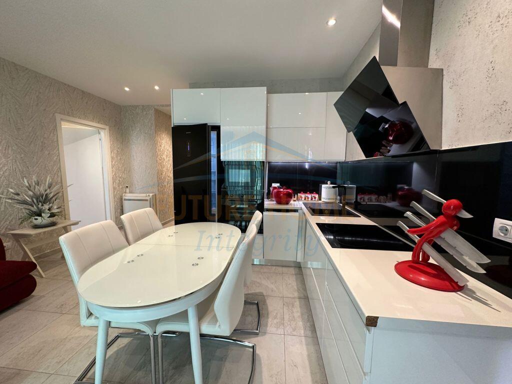 Qera, Apartament 2+1, Stadiumi Air Albania, Tiranë.