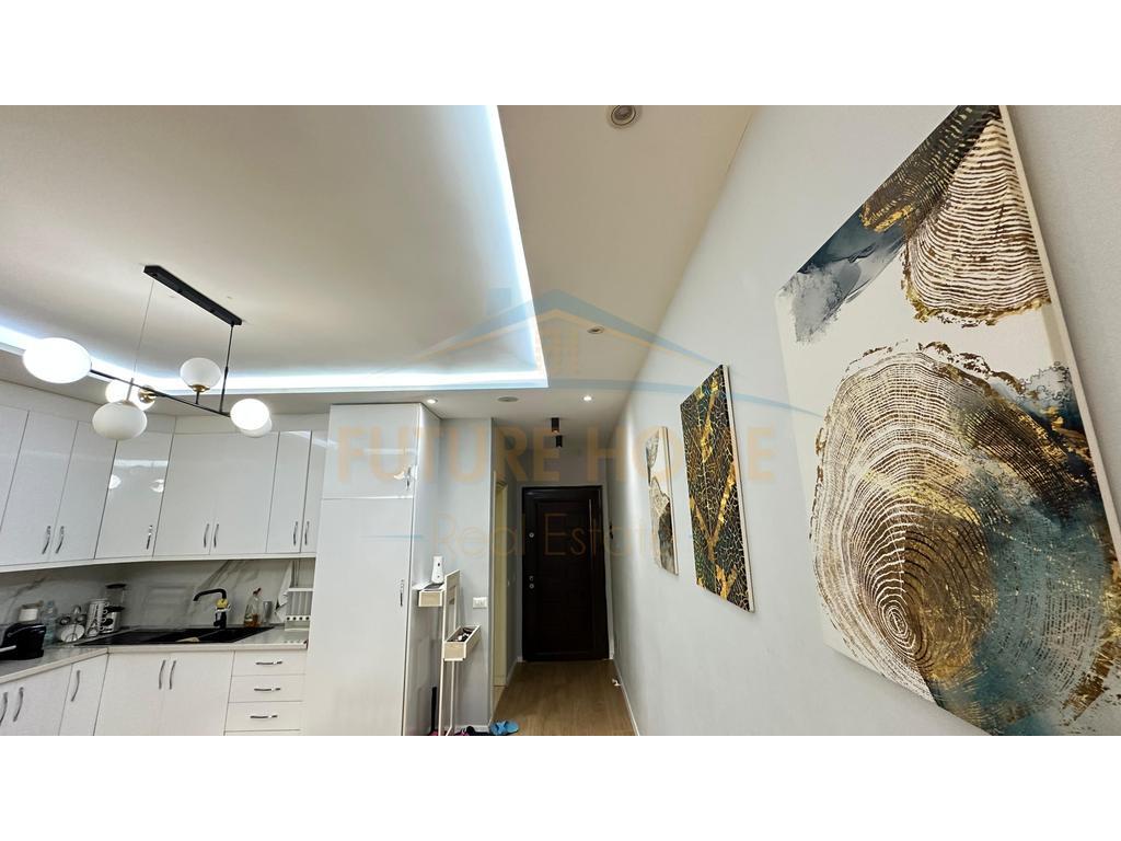 Qera, Apartament 2+1, Fresk, Tiranë
