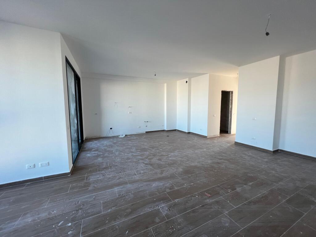 Apartment for sale in the center of Vlorë.