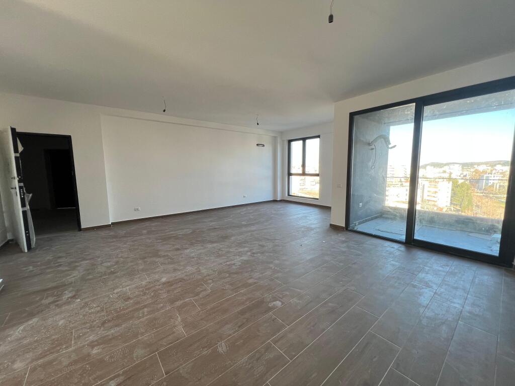 Apartment for sale in the center of Vlorë.