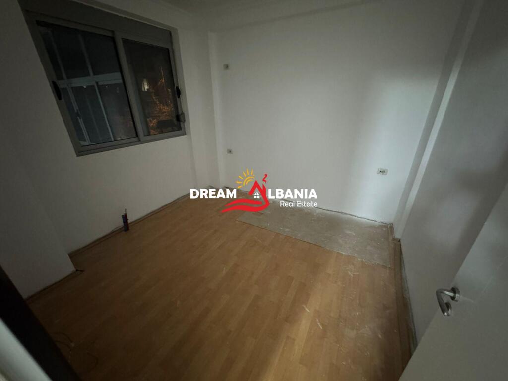 3+1 Apartment for Sale in Yzberisht near Bar Unik in Tirana (ID 4131310)