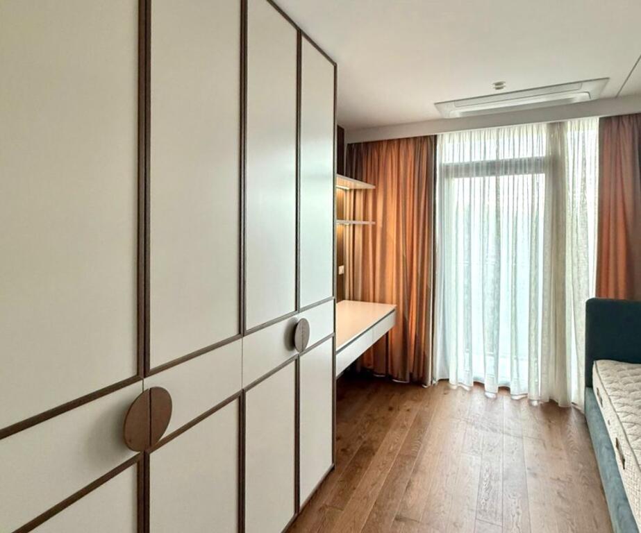 FOR SALE:  2+1+2 Bathrooms + Storage (+Parking Spot) ||  Lake View 