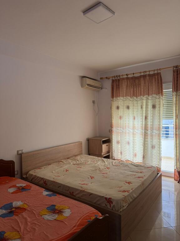 Apartment 1+1 for rent, Astir, Oslo Bar building, 450,000 lek.