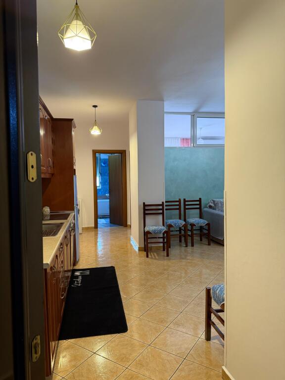 🏠 Apartment 2+1 for rent – Near Maks Optika, Main Boulevard, Vlorë