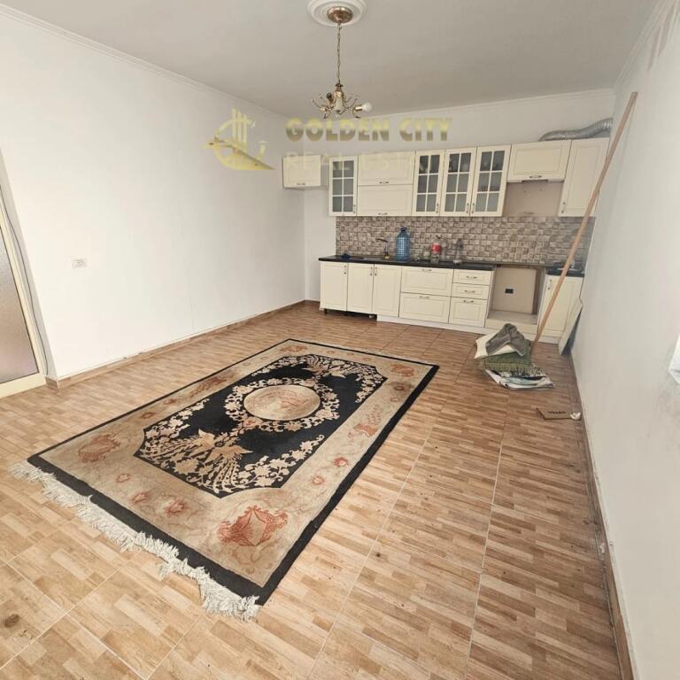 For sale: 2+1 apartment at the beach.