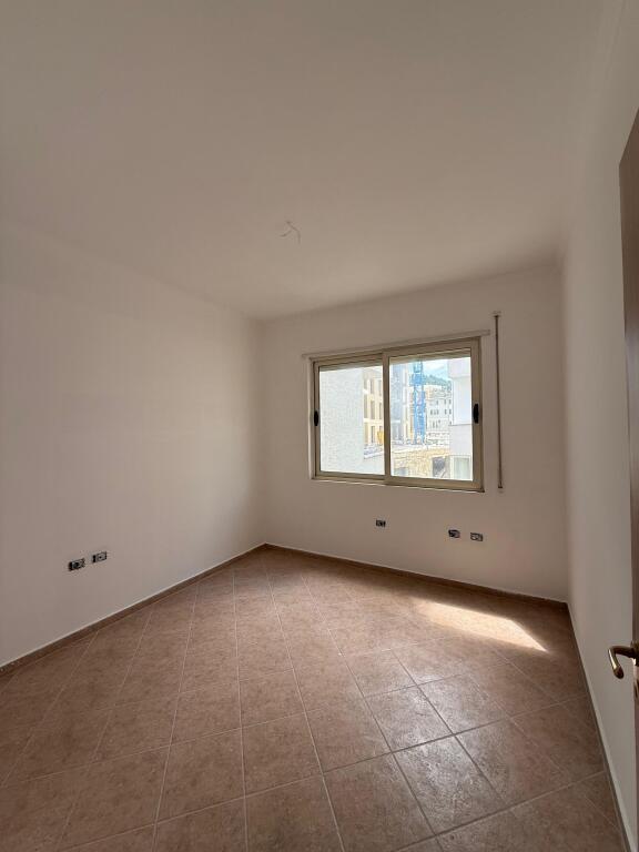 2+1+2 APARTMENT FOR SALE, DRY LAKE