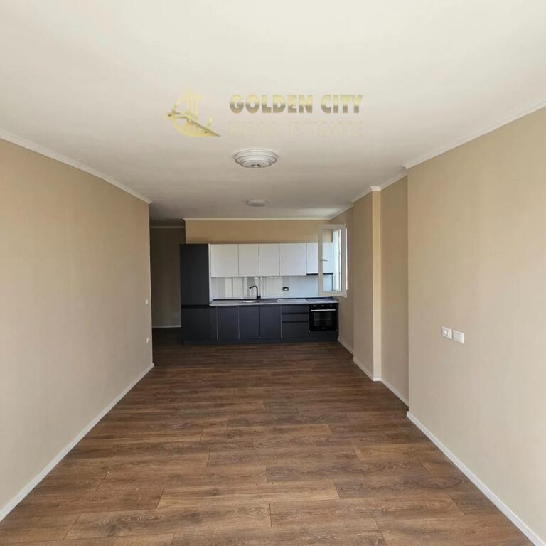 For sale: 2+1 apartment at the beach.