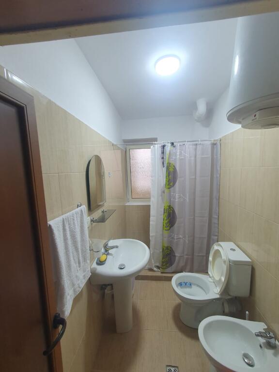 The road of Durrës, near Hotel Colosseo, an apartment 2+1 is for rent, furnished. 600 Euro.
