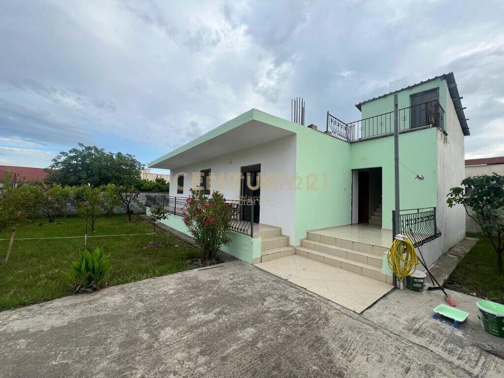 PRIVATE HOUSE FOR SALE IN THE OLD DURSËS SWAMP!