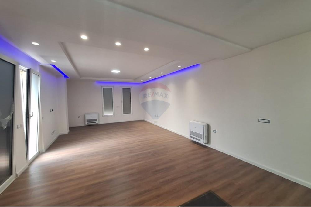 3+1+3 apartment for rent for offices in Don Bosko