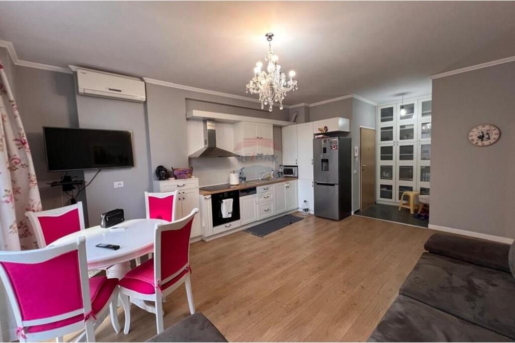 apartament 2+1 për qira, Rruga e Kavajës