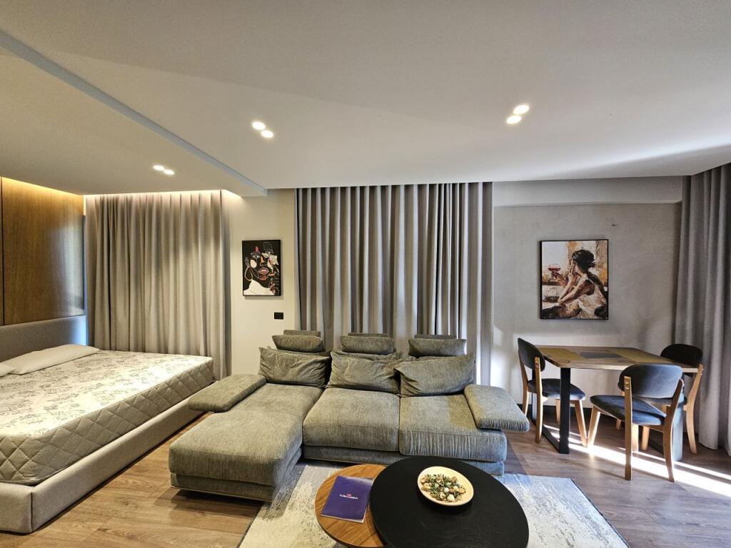 Luxury studio for sale in Vlorë.