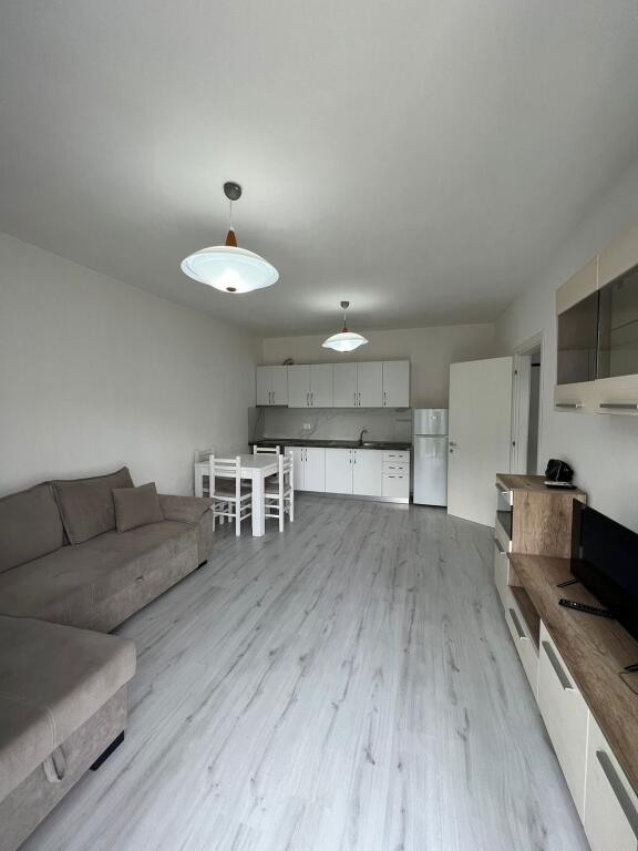 Apartament 2+1 me qira ne Astir tek rezidenca Klensi