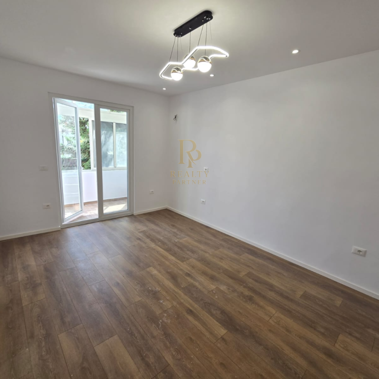 For sale Apartment 2+1 Myslym Shyri, near the "Pjetër Budi" School | Tirana