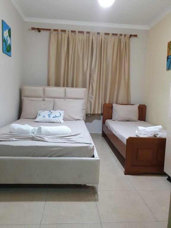 The road of Durrës, near Hotel Colosseo, an apartment 2+1 is for rent, furnished. 600 Euro.