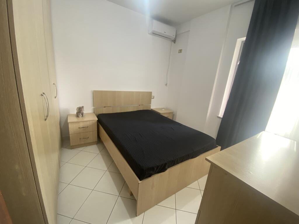 1+1, furnished, Astir