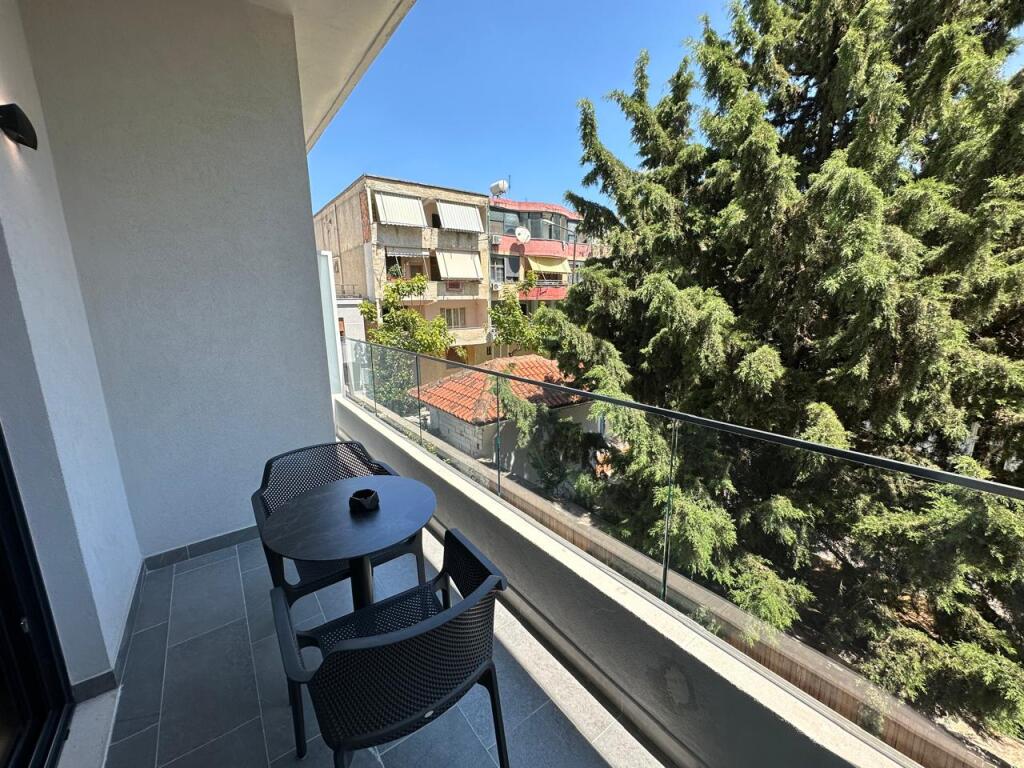 Hotel for sale in Vlorë