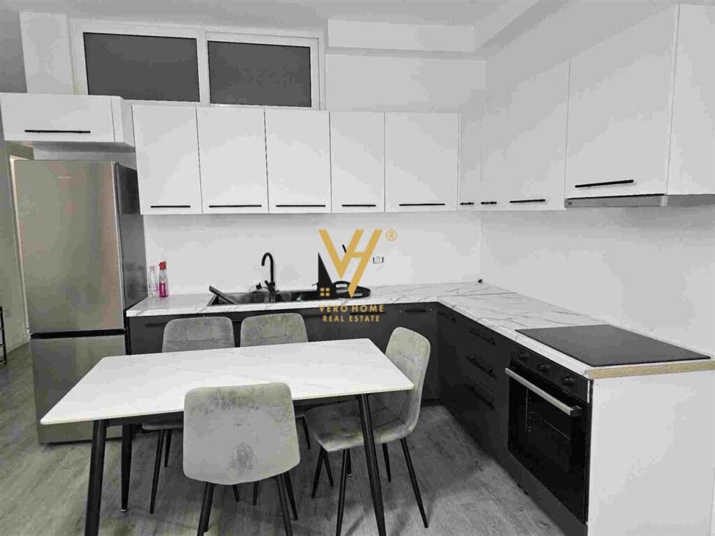 2+1 apartment for rent in 5 Maji for 650 euros.