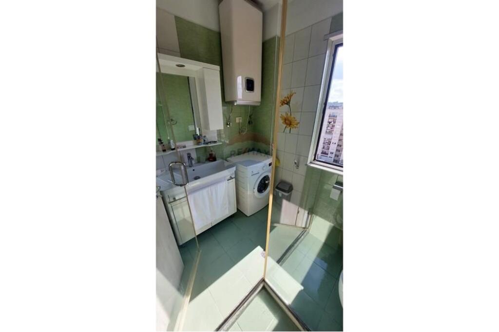 Apartament 2+1 me qira te Rruga e Elbasanit!