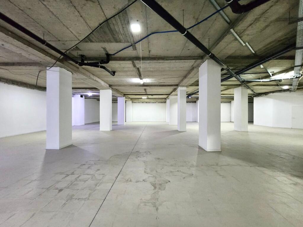 In Affitto: Spazio Commerciale Multifunzionale – Turdiu Center, Nel Cuore di Tirana