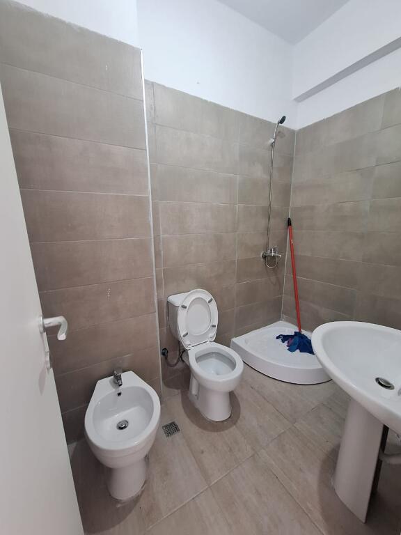 Rent Apartment 1+1, 5 Maji, 300 Euro