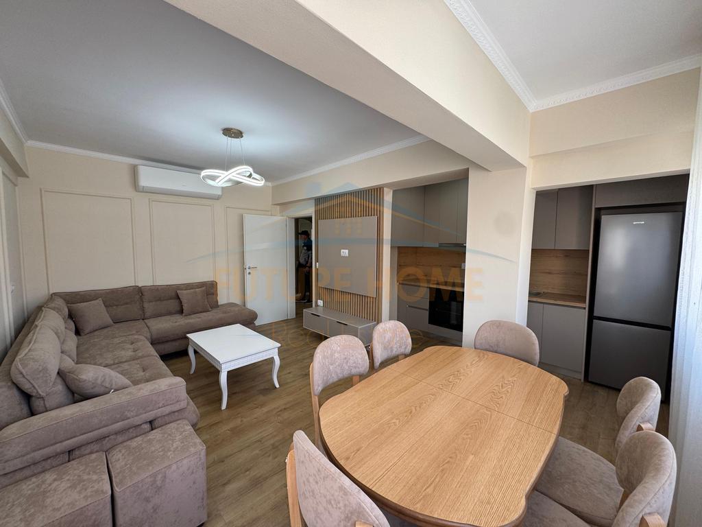 For sale, 2+1 Apartment, Port Road, Durres