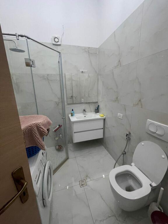 Durazzo, vendesi appartamento 1+1 Piano 4, 70 m² 78.000 € (mali i robit, Golem)