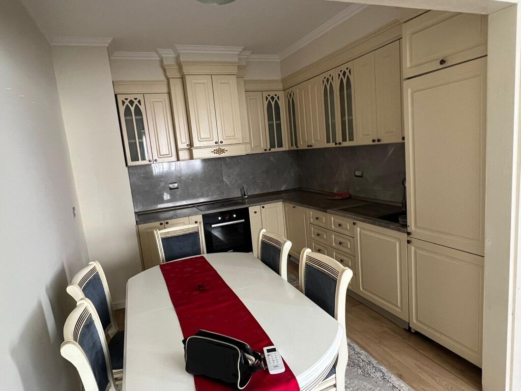 Apartament 2+1 me qira ne Astir