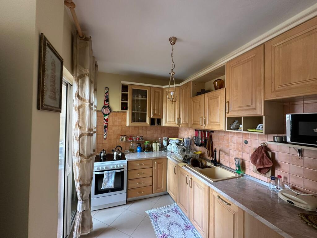 APARTMENT FOR SALE 1+1+BASEMENT ON ELBASAN STREET 220,000 EURO