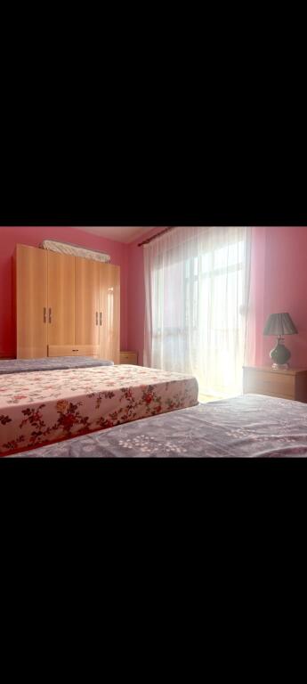 Apartment 2+1 with parking is offered at the end of Jordan Misja street