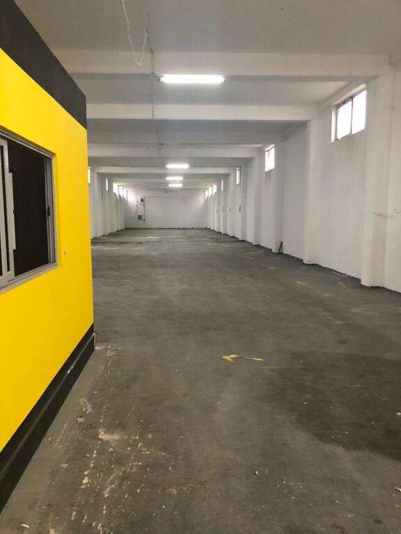 Warehouse for rent by the road on the Tirana-Durres highway