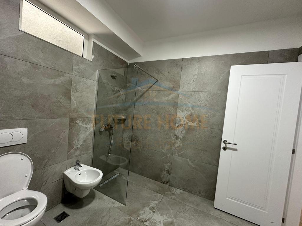 Rent, Apartment 2+1+2+Parking Space, Bulevardi i Ri.