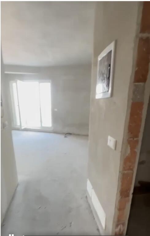 For rent apartments, at the river residence, empty