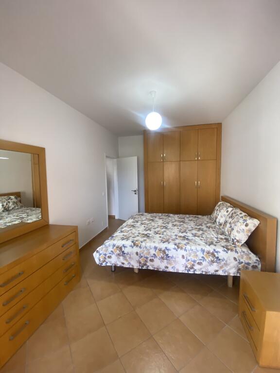 2+1, furnished, with parking, zoo garden.