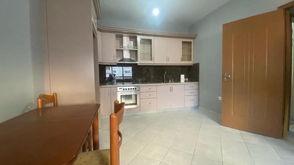 Apartment 2+1 St. Besim Alla